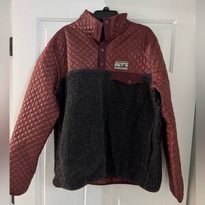 Patagonia pullover crimson/black size L
